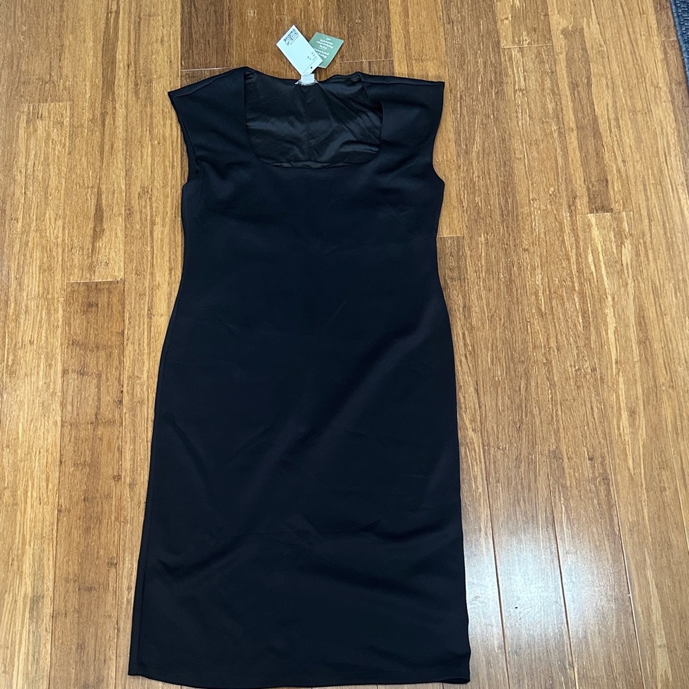 H&M Black Sweetheart Sheath Midi Dress